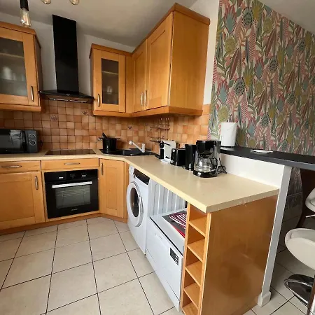 Le Balcon Victoria - 2 Chambres, Balcon, Parking Appartement *