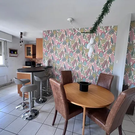 Le Balcon Victoria - 2 Chambres, Balcon, Parking *