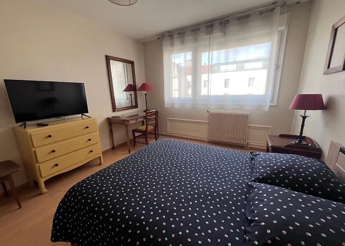 Le Balcon Victoria - 2 Chambres, Balcon, Parking Lejlighed *